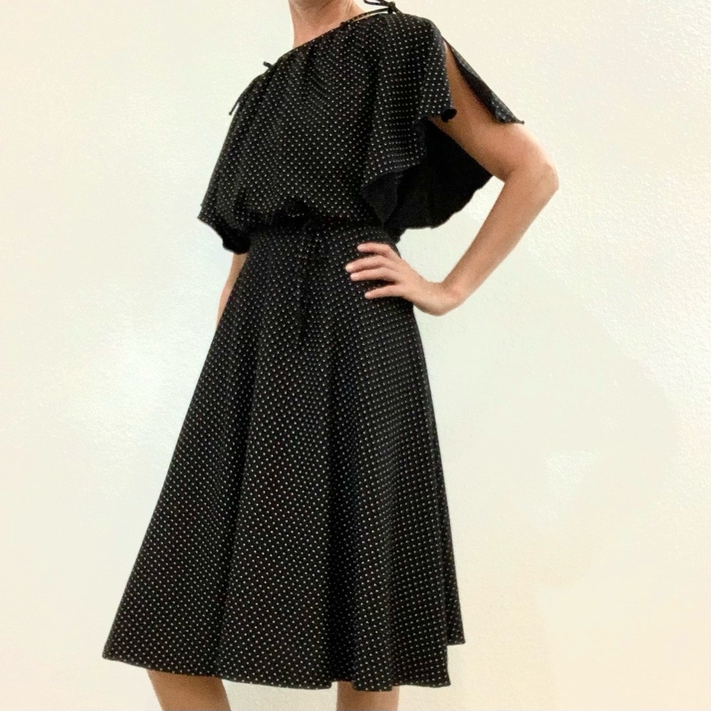 Terry Juniors California vintage angel sleeve black polka dot dress
